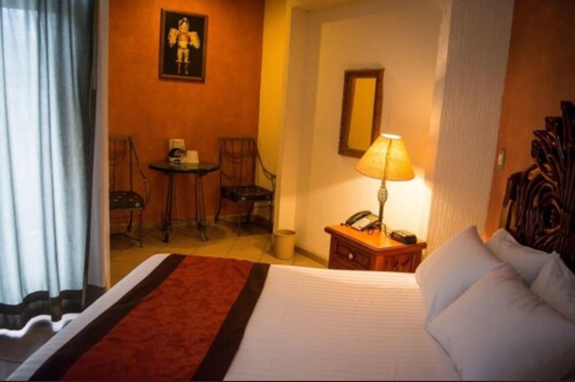 Hotel Real Azteca Boulevard León Exterior foto